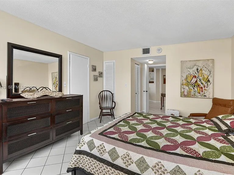 1817 S Ocean Dr #225 — Photo 19