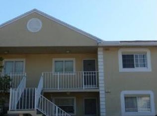 1507 Palm Beach Trace Dr, Royal Palm Beach, FL 33411