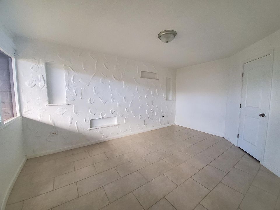 1st image of 73-1398 Kaiminani Dr