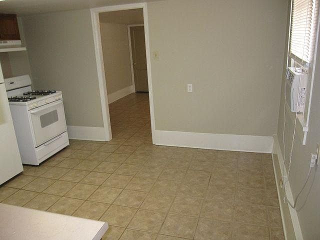 1st image of 7711 Green St