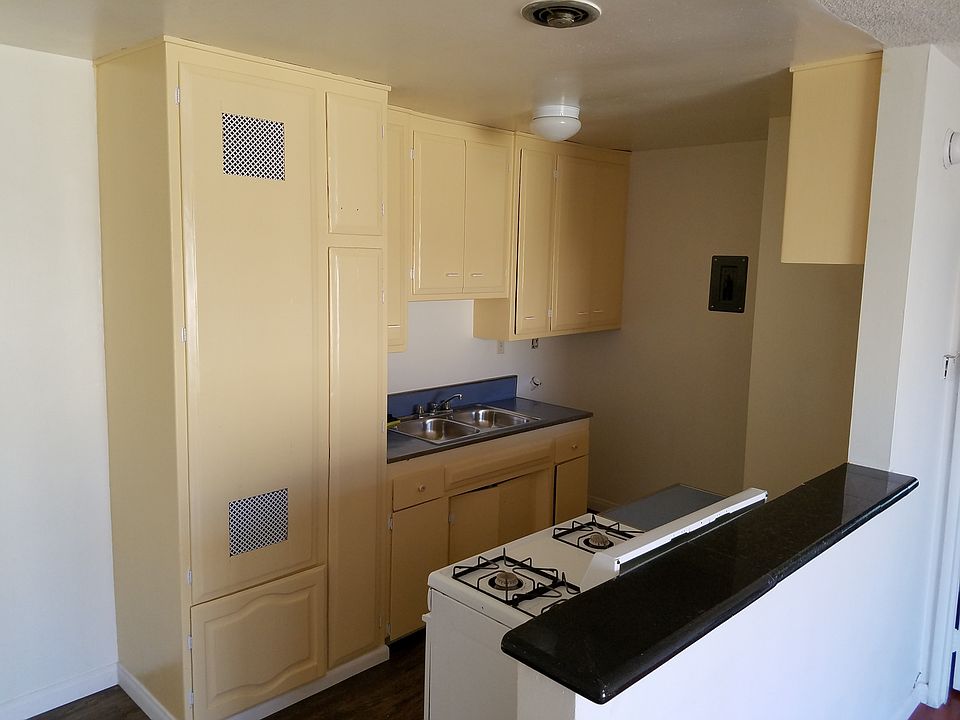 2nd image of 3810 Tampico Ave APT 1