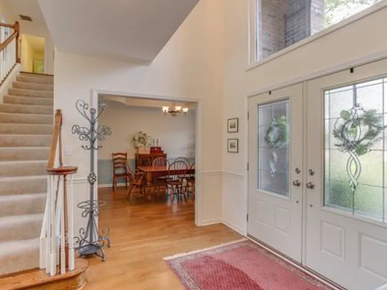 9064 Carriage Creek Rd — Photo 3