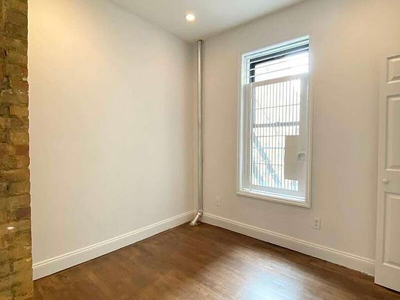 4th image of 1235 1st Ave #21B