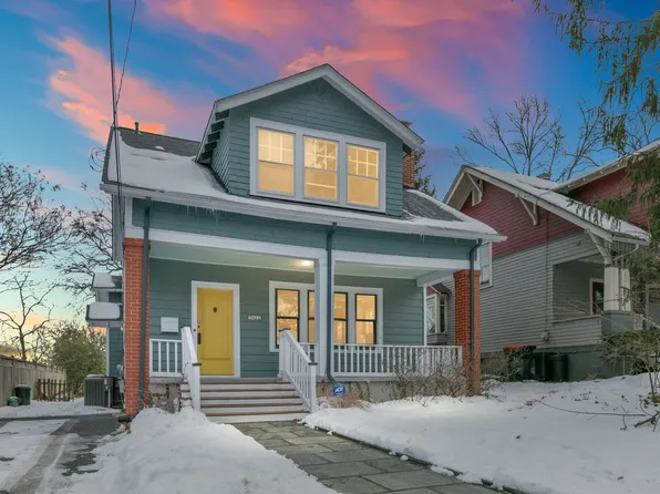 7421 Carroll Ave, Takoma Park, MD 20912