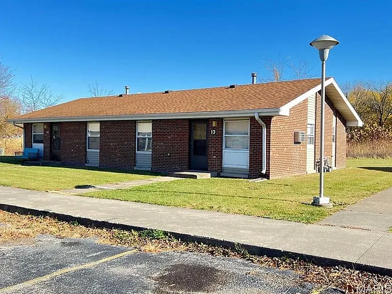 1-24 Reni Ct — Photo 1