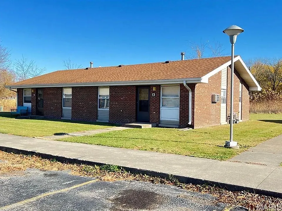 404 E Maple St #31