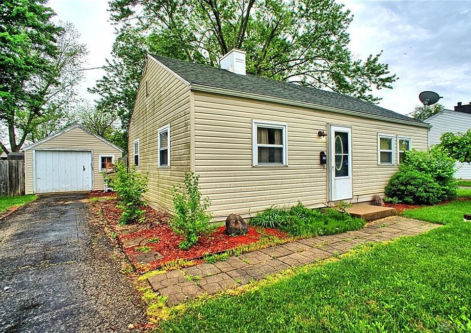 1st image of 210 Forestwood Ave