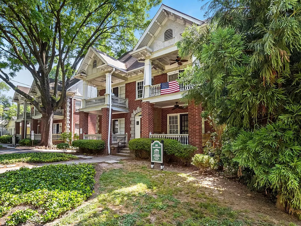 869 Charles Allen Dr NE #9