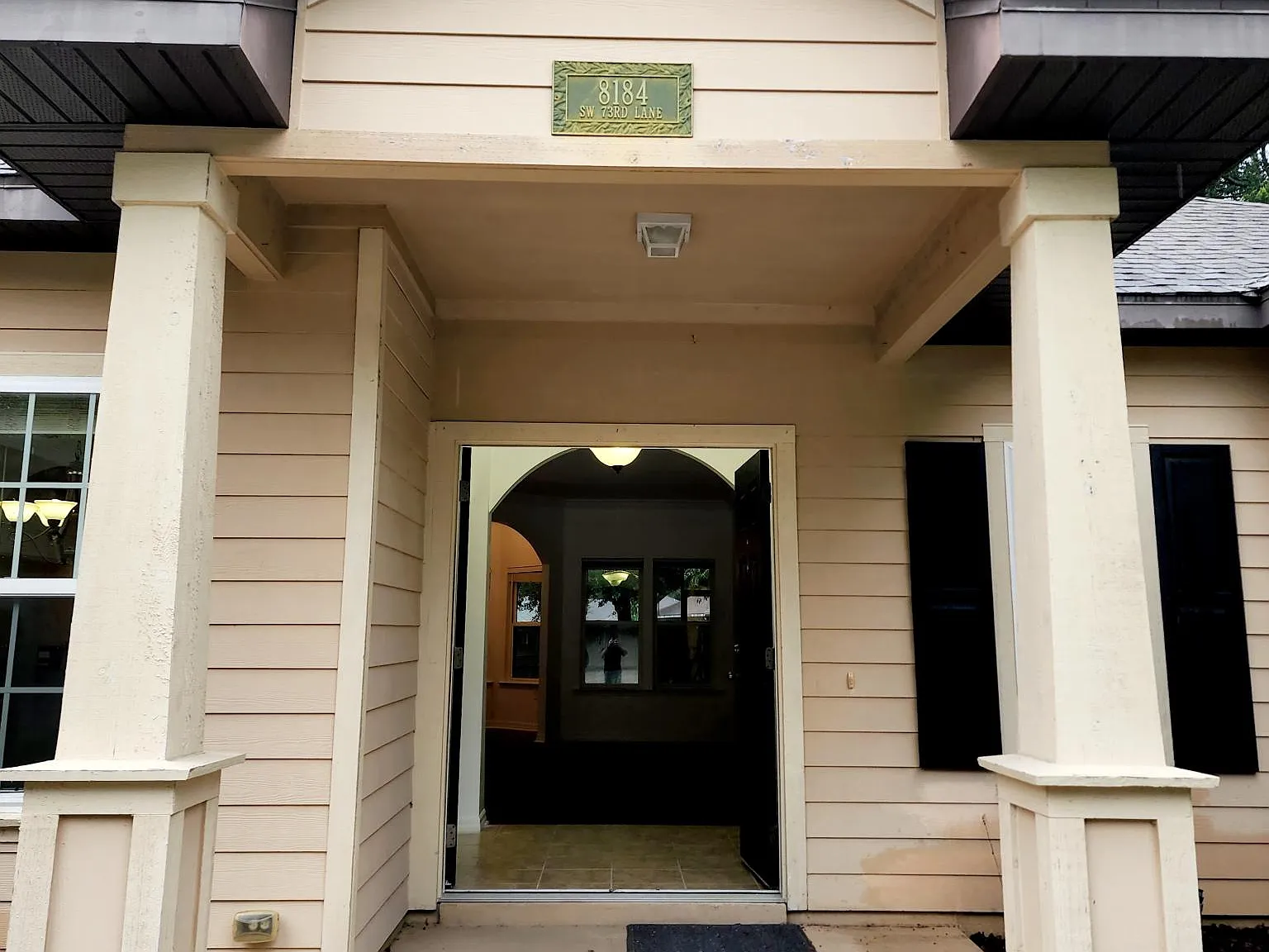8184 SW 73rd Ln — Photo 2