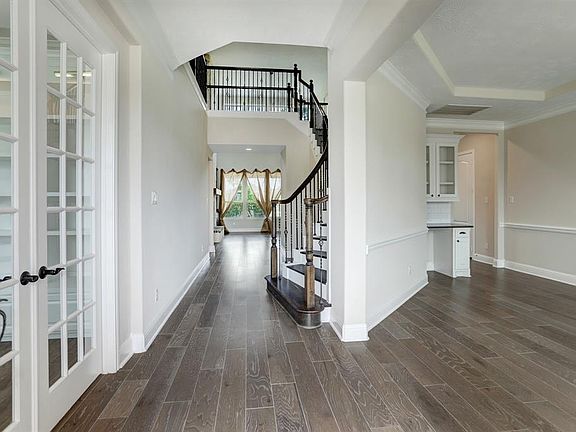 2nd image of 5210 Limestone Hill Ln