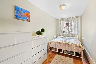 Rented by Nest Seekers International