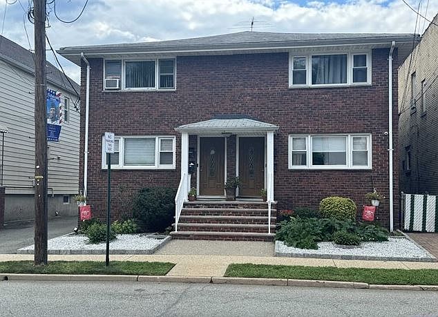 1st image of 709A Stuyvesant Ave APT 2