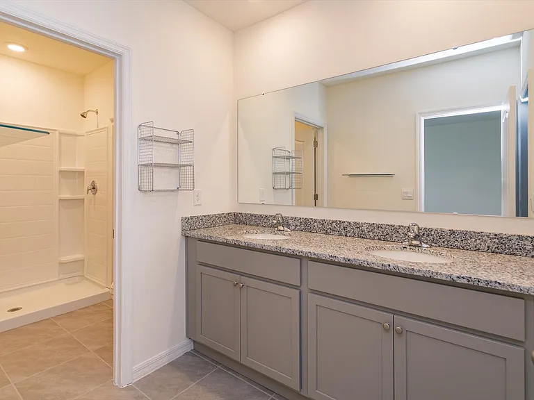 1246 Lido Dr — Photo 9