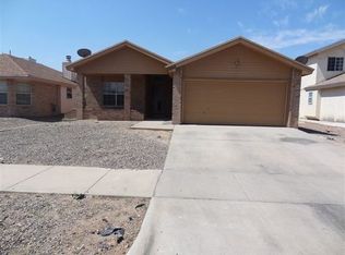 11660 Caballo Lake Dr, El Paso, TX 79936