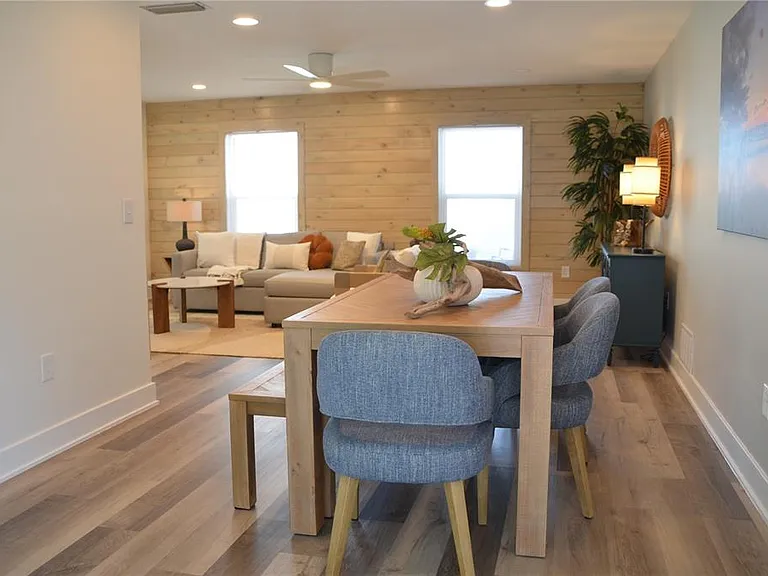726 Birdsong Ln — Photo 12