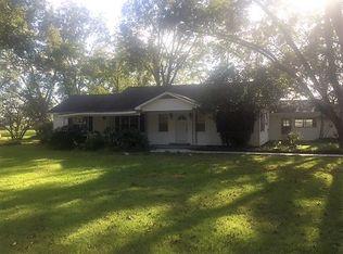 593 Woodham Rd, Headland, AL 36345