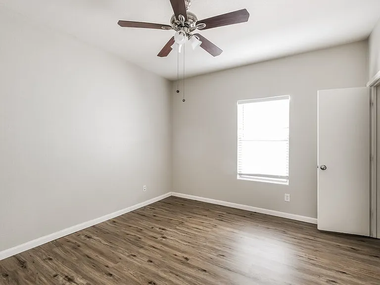 6522 W Elwood St — Photo 14