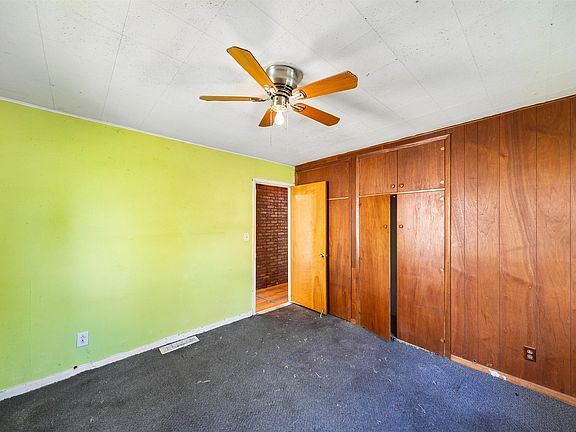 9th image of 2227 E 23rd St