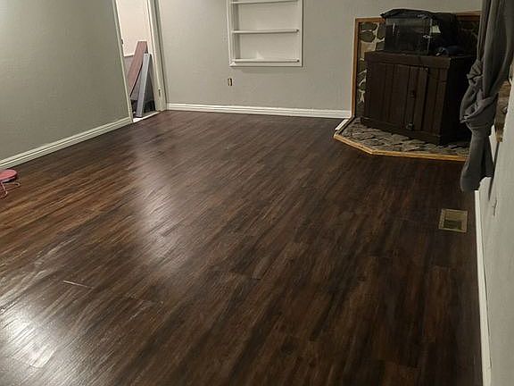 4th image of 2519 County Road 10 S