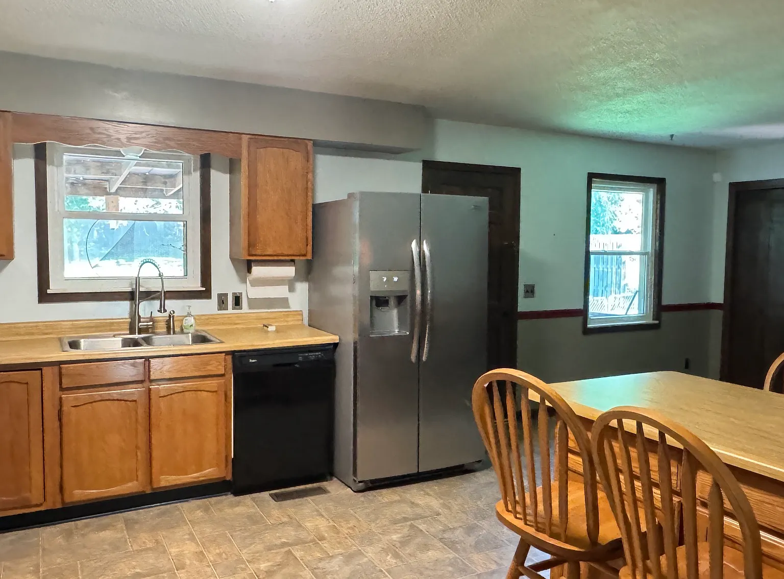 1305 Ridgeway Circle - 1 — Photo 3
