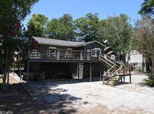 207 Resort Rd, Holly Grove, AR 72069