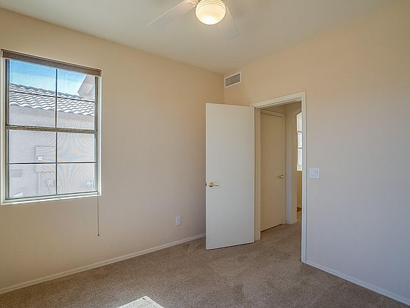 5th image of 17967 W Dawn Dr