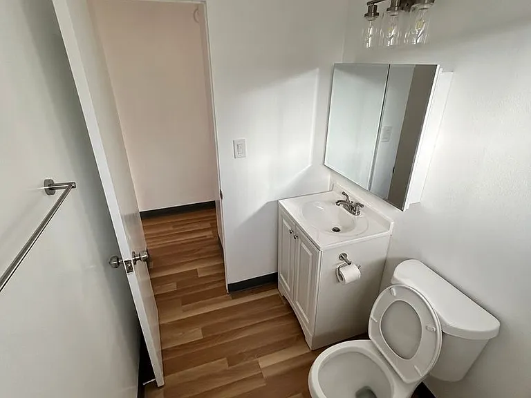 1603 Dole Street — Photo 17