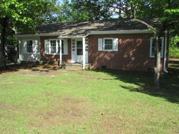 307 Woodland Dr, Mauldin, SC 29662