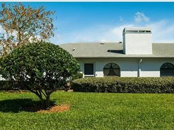 23217 Club Villas Dr, Land O Lakes, FL 34639