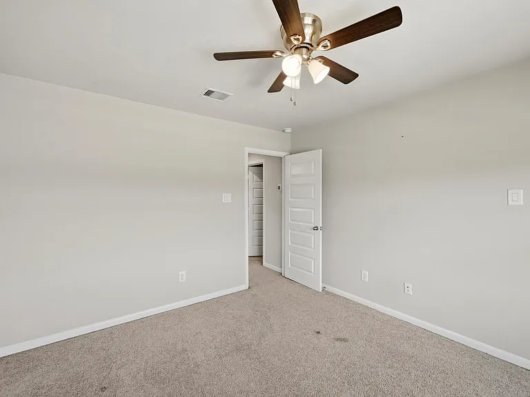 1007 Fennel Frond Dr — Photo 32