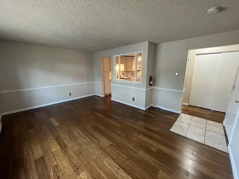 232 S Brentwood St #203 — Photo 2