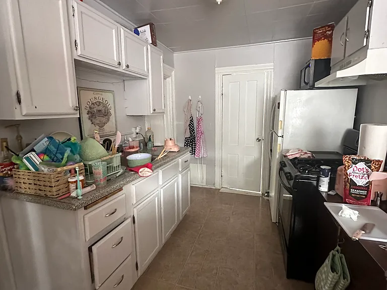23 Benton St #2 — Photo 3