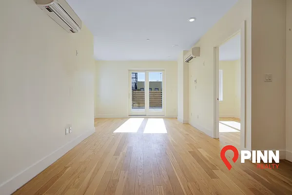 Rented by Pinn Realty | media 43