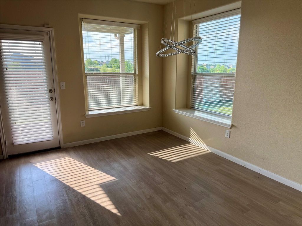 Apartment in Manor, Stonewater, Travis - More