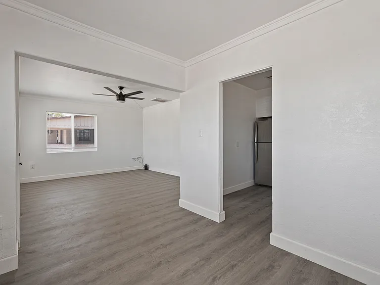 702 W Pepper Pl #1 — Photo 9