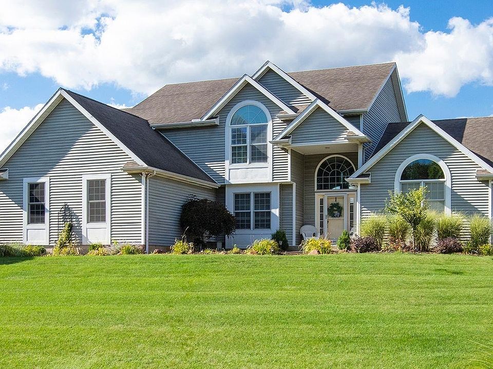 1st image of 30185 Cobus Lake Dr