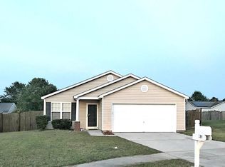 329 Oakpointe Ln, Lexington, SC 29072