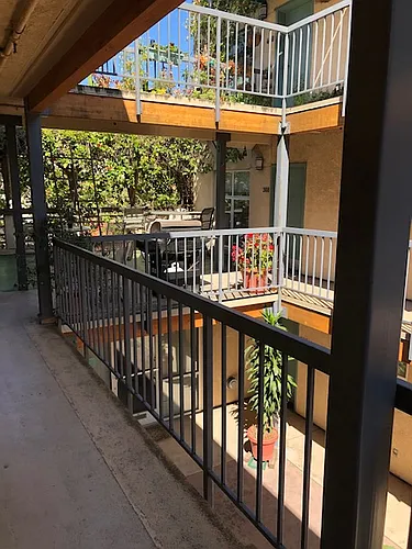 1114 Pacific Ave Photo 1