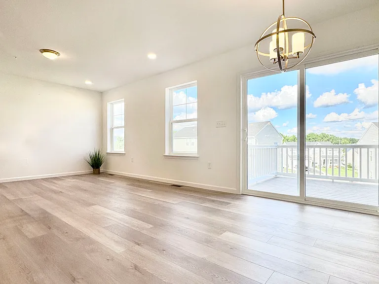 155 Bristlewood Ln — Photo 21