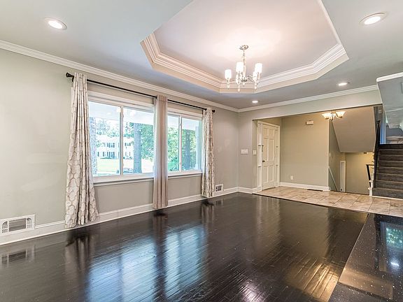 3rd image of 1574 Old Spring House Ln