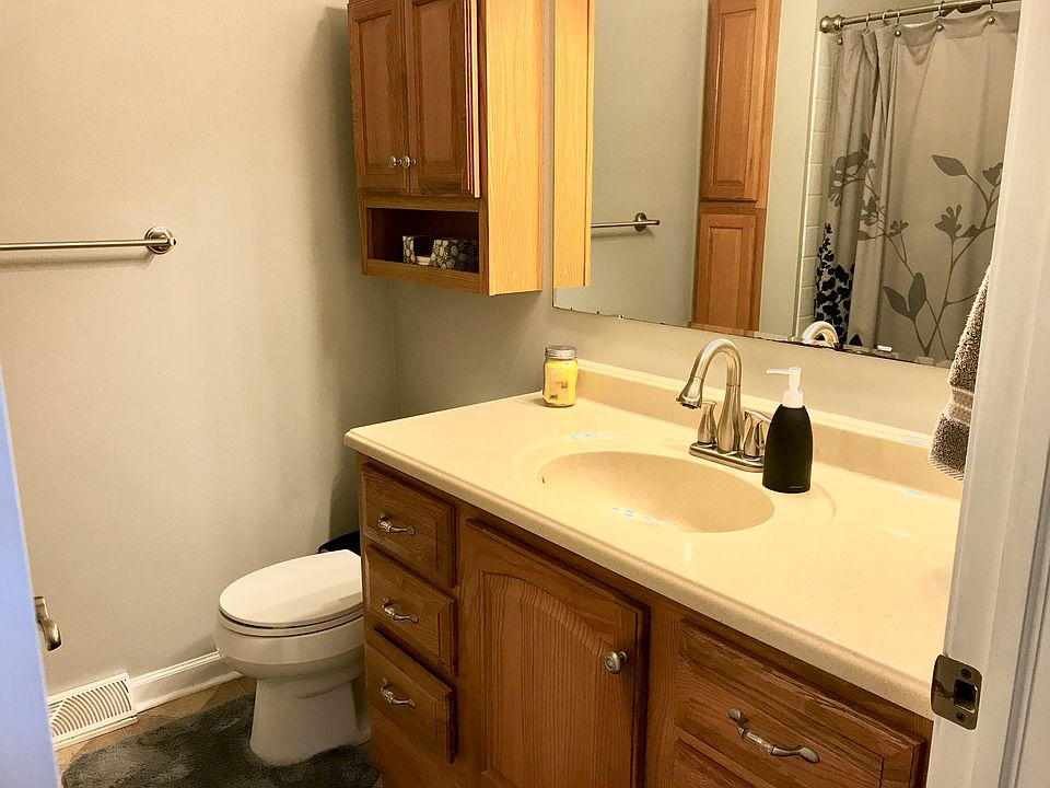 Hall Bathroom