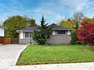 130 Delmar Dr, Hamilton, ON L9C1J9