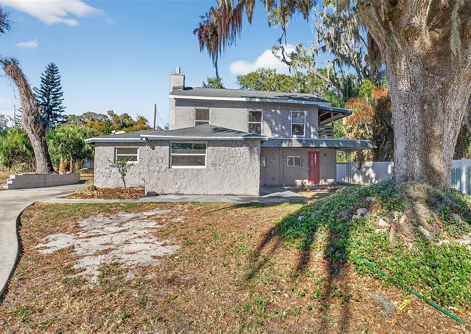 1st image of 842 Channing Rd