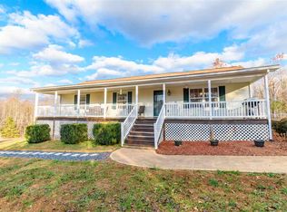 209 Jeffal Ln, Scottsville, VA 24590