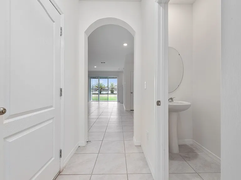 1153 Blue Jay Dr — Photo 13