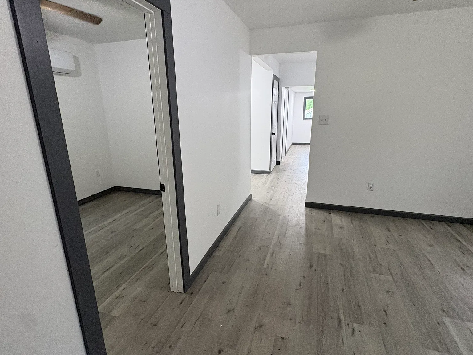 2 bed, 1218 sqft, $1,950 — Photo 4