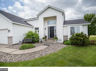 1282 Cypress Dr, Annandale, MN 55302