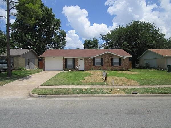 2nd image of 503 Somerset Dr