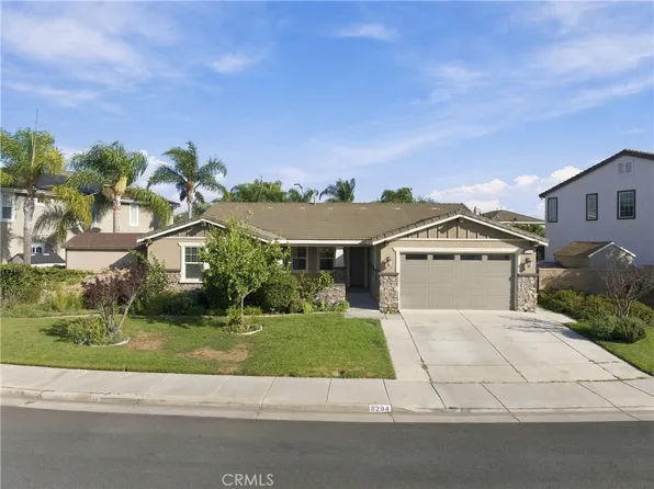 8294 Fall Creek Dr, Corona, CA 92880