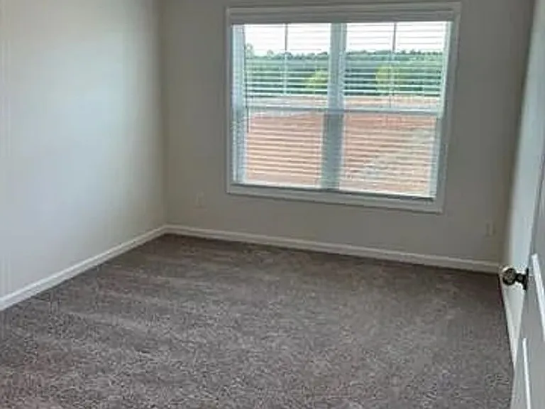 3752 Yorkshire Pl — Photo 13